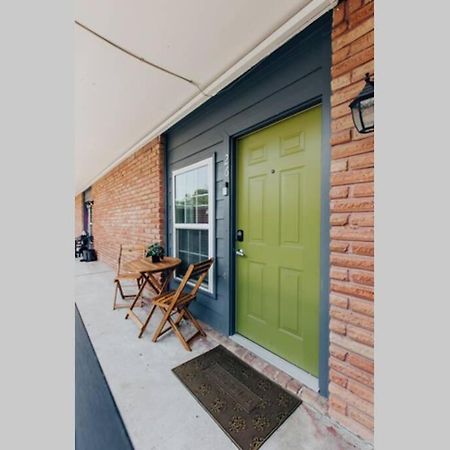 Urban 2Br Apartment In The Heart Of The Heights Houston Luaran gambar